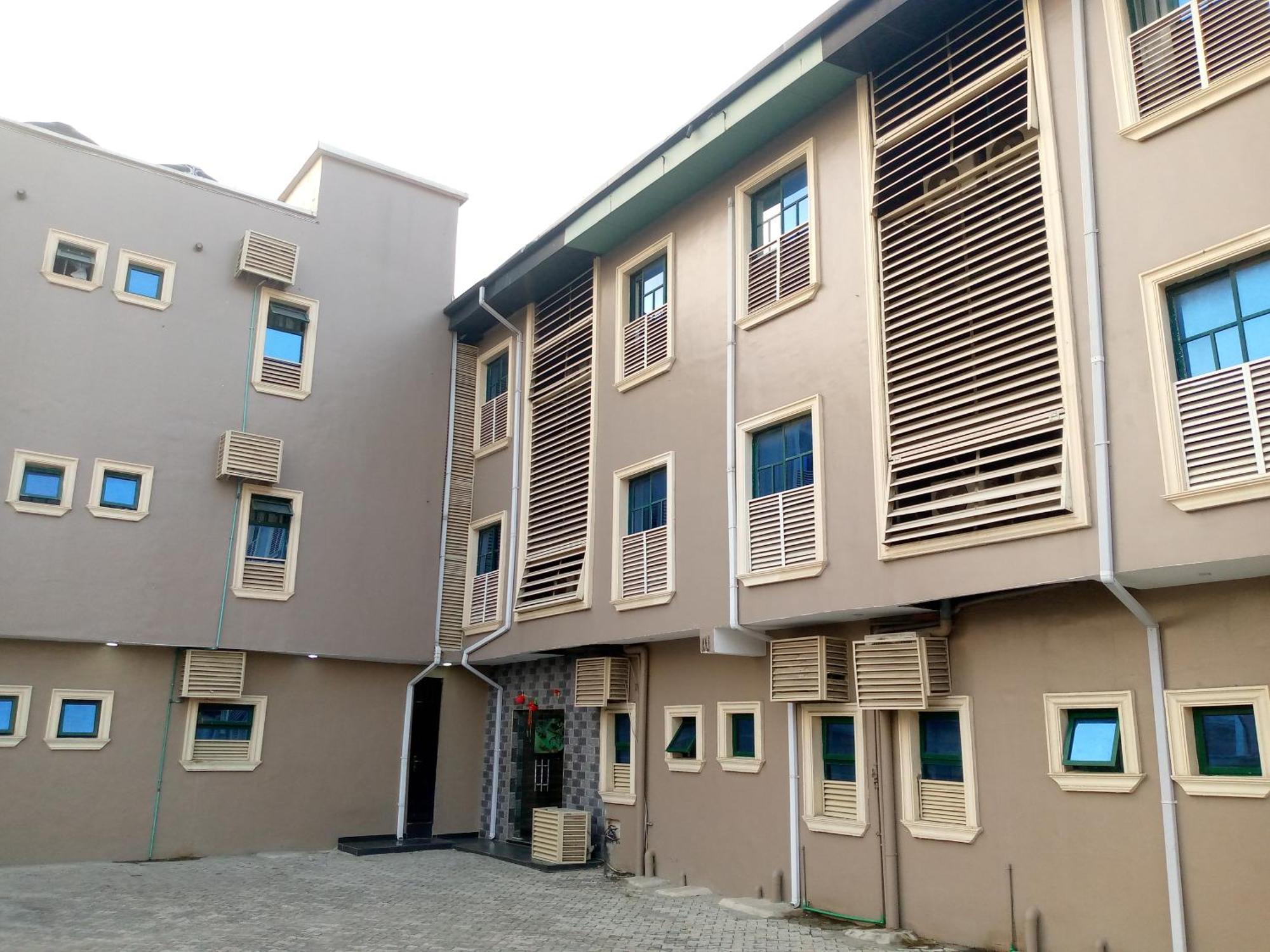 Exclusive Mansion Lekki Phase 1 Hotel Ilado Ngoại thất bức ảnh